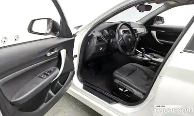 BMW 1-Series 2018 2.0 Автомат в Москве № 158920, миниатюра 3