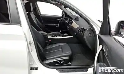 BMW 1-Series 2018 2.0 Автомат в Москве № 158920, миниатюра 7