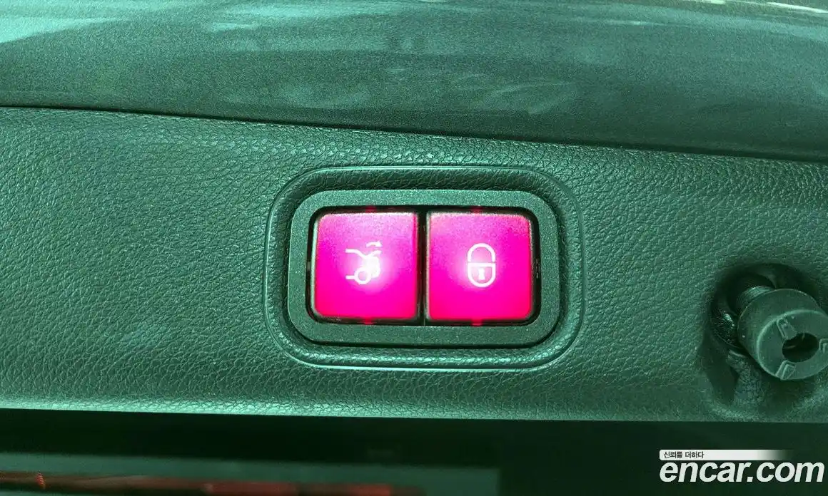 Mercedes-Benz E-Class 2017 2.0 Автомат в Москве № 160580, фото 16