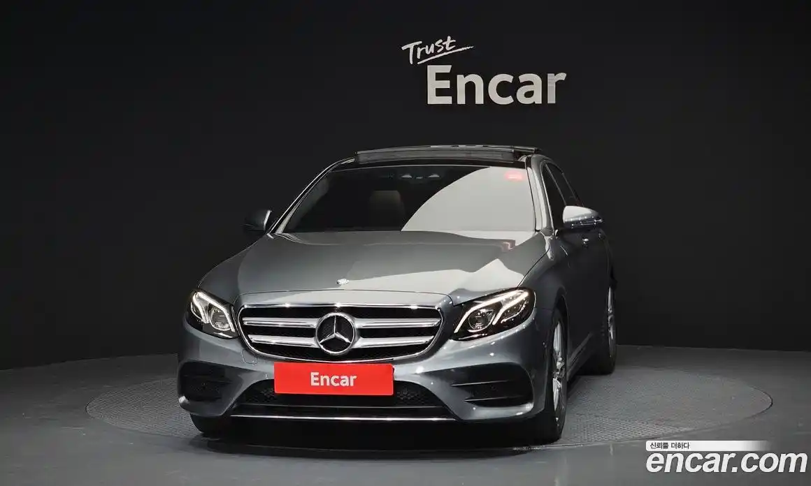 Mercedes-Benz E-Class 2017 2.0 Автомат в Москве № 160580, фото 19