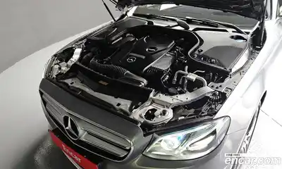 Mercedes-Benz E-Class 2017 2.0 Автомат в Москве № 160580, миниатюра 5