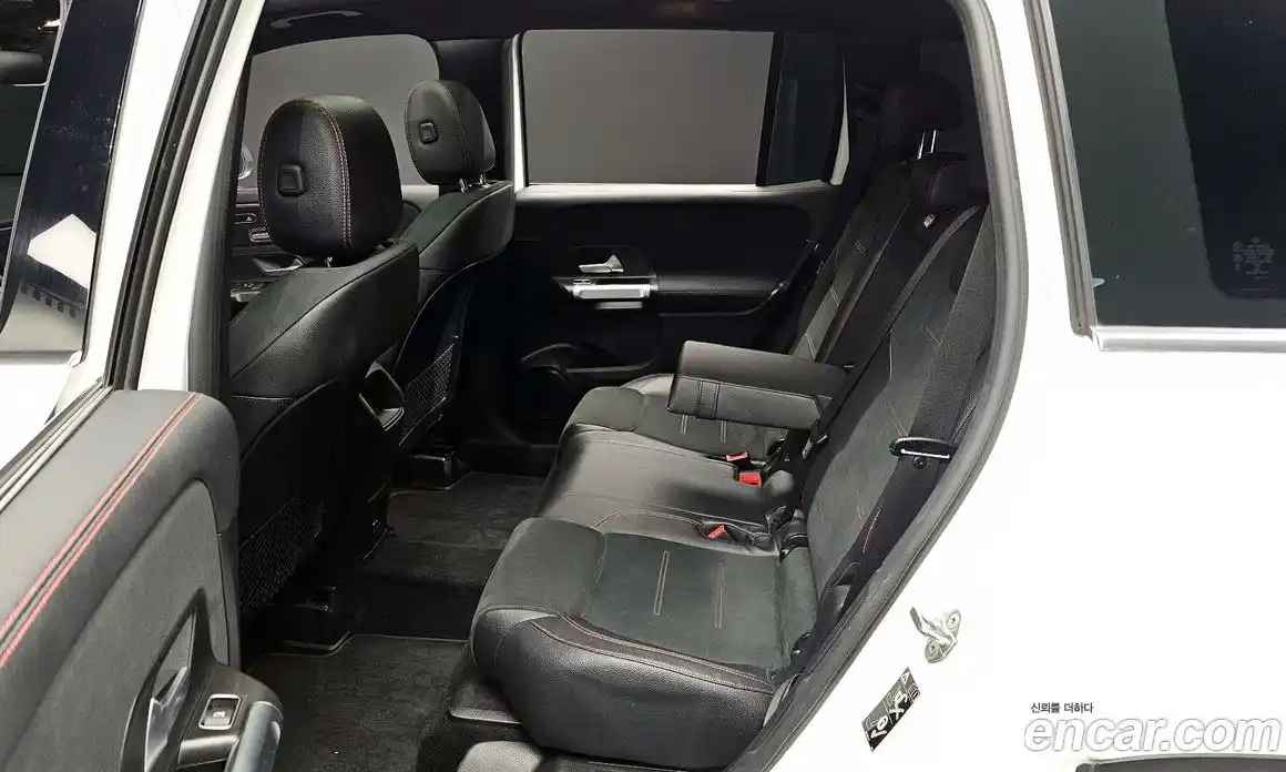 Mercedes-Benz GLB-Class 2021 2.0 Автомат в Москве № 160747, фото 12