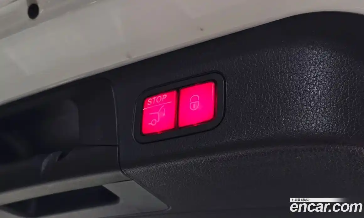 Mercedes-Benz GLB-Class 2021 2.0 Автомат в Москве № 160747, фото 20