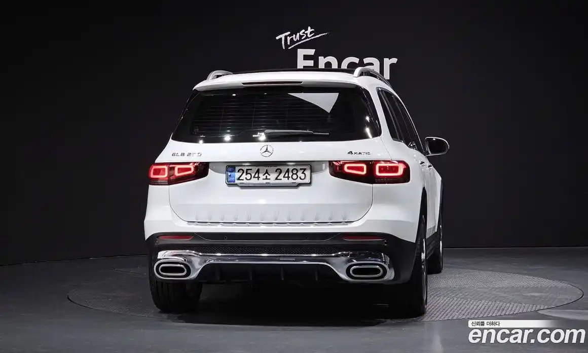 Mercedes-Benz GLB-Class 2021 2.0 Автомат в Москве № 160747, фото 10