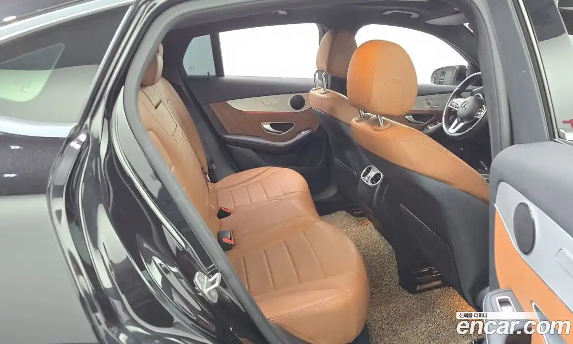 Mercedes-Benz GLC-Class 2021 1.9 Автомат в Москве № 161612, фото 3