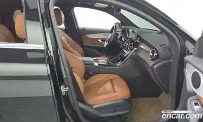 Mercedes-Benz GLC-Class 2021 1.9 Автомат в Москве № 161612, миниатюра 9