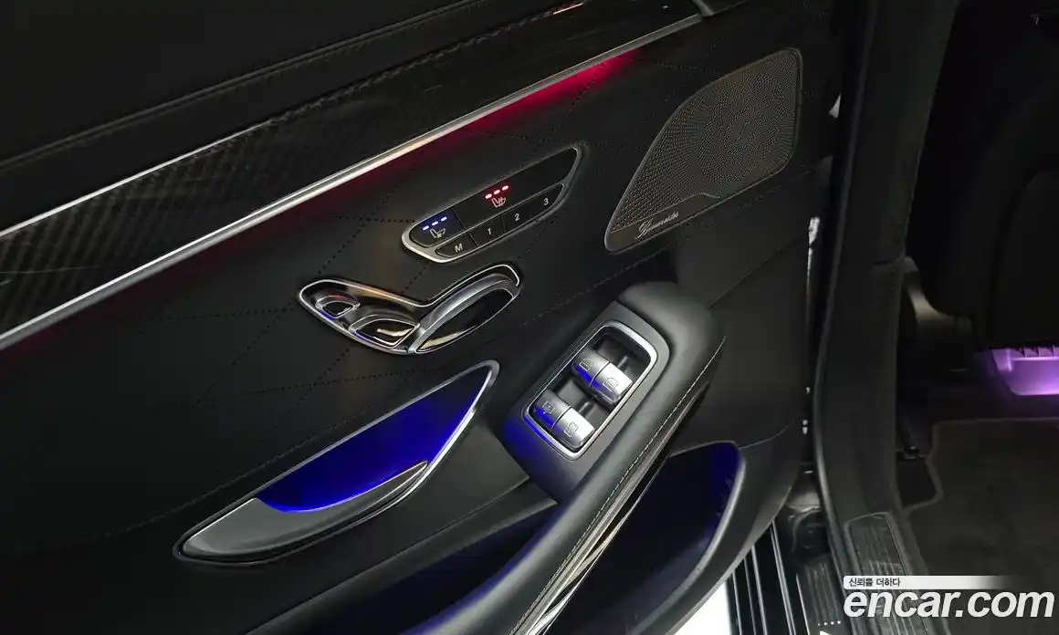 Mercedes-Benz S-Class 2018 4.0 Автомат в Москве № 161793, фото 17