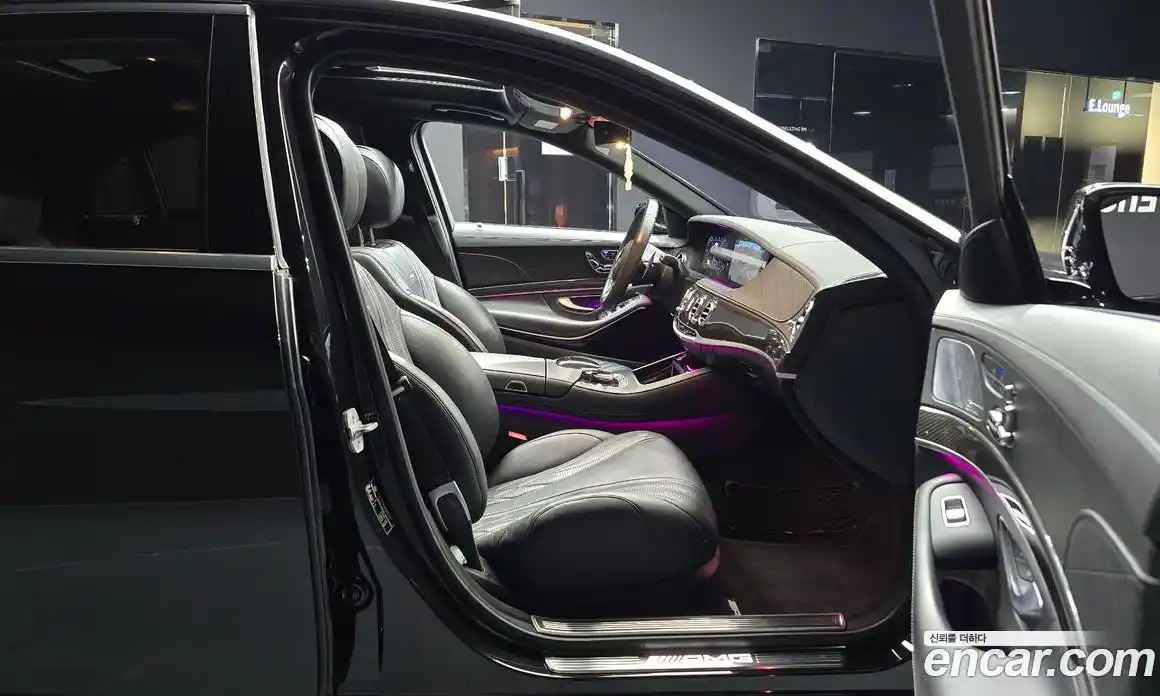 Mercedes-Benz S-Class 2018 4.0 Автомат в Москве № 161793, фото 9