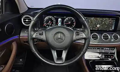 Mercedes-Benz E-Class 2017 2.0 Автомат в Москве № 162089, миниатюра 11