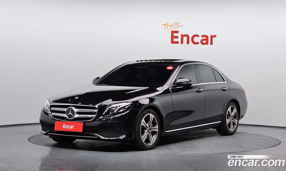 Mercedes-Benz E-Class 2017 2.0 Автомат в Москве № 162089, фото 17