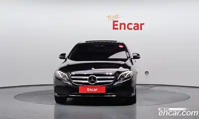 Mercedes-Benz E-Class 2017 2.0 Автомат в Москве № 162089, миниатюра 4