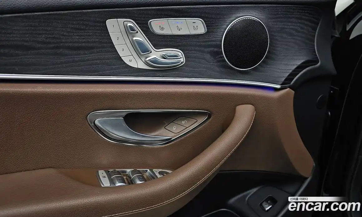 Mercedes-Benz E-Class 2017 2.0 Автомат в Москве № 162089, фото 8