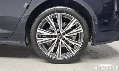 Audi A6 2023 2.0 Автомат в Москве № 162733, миниатюра 12