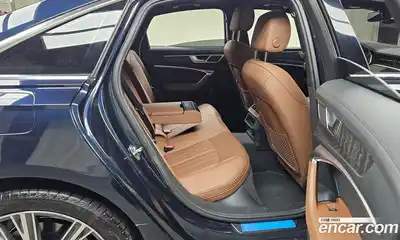 Audi A6 2023 2.0 Автомат в Москве № 162733, миниатюра 2