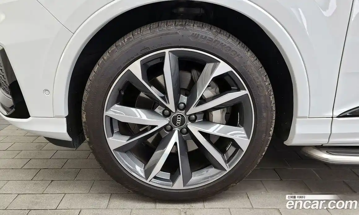 Audi Q7 2023 3.0 Автомат в Москве № 162881, фото 11