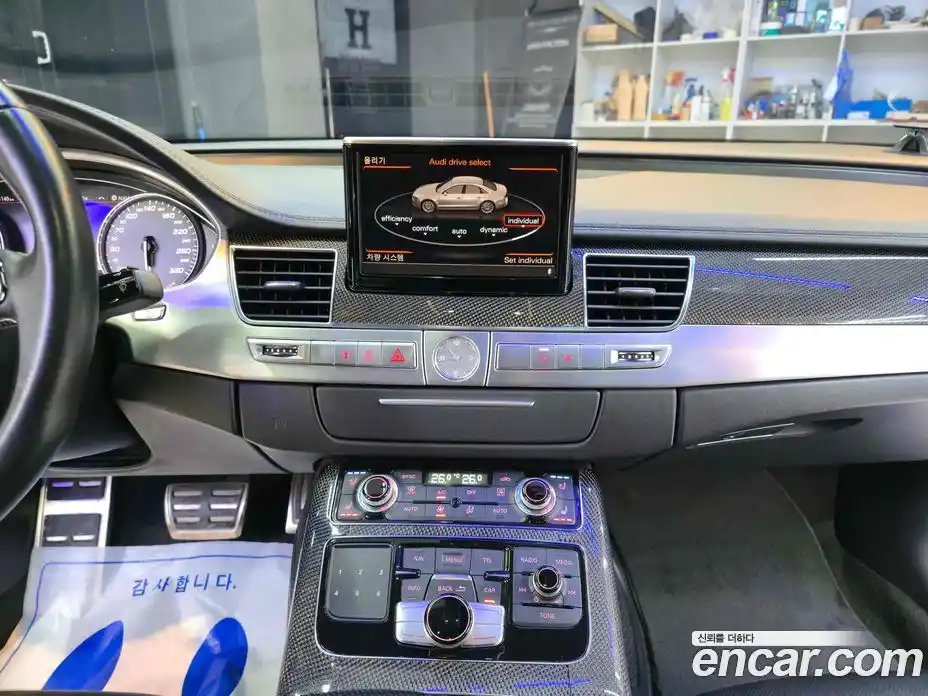 Audi S8 2013 4.0 Автомат в Москве № 163824, фото 17