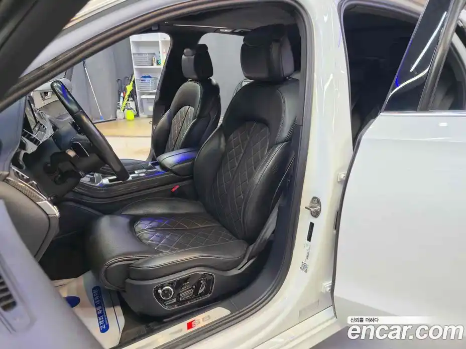 Audi S8 2013 4.0 Автомат в Москве № 163824, фото 5