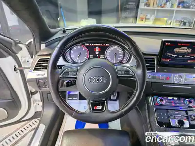 Audi S8 2013 4.0 Автомат в Москве № 163824, миниатюра 8