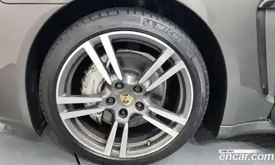 Porsche Panamera, 2014