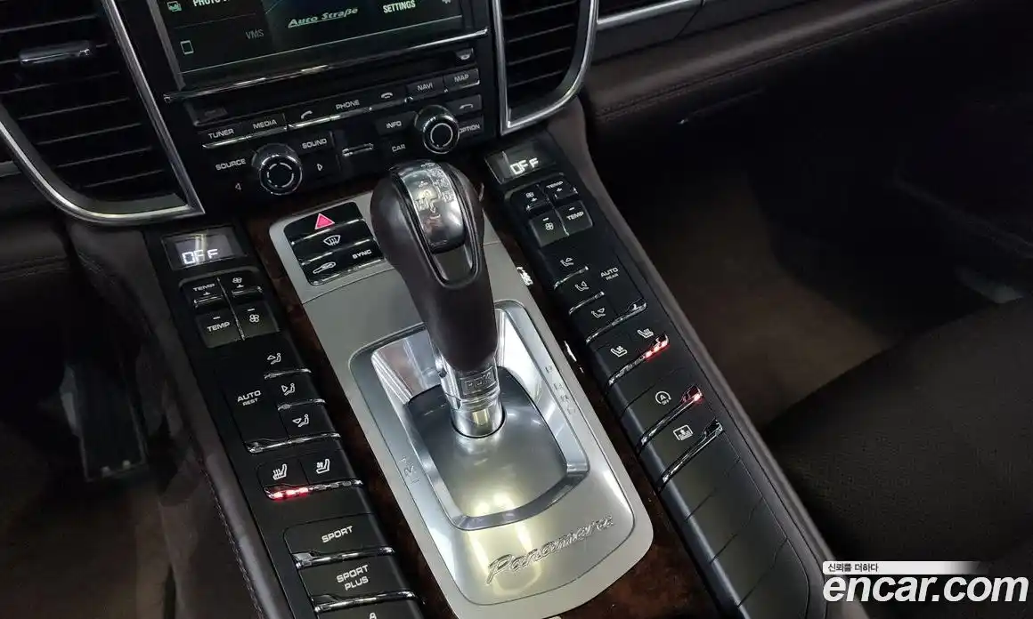 Porsche Panamera 2014 3.0 Автомат в Москве № 165558, фото 13