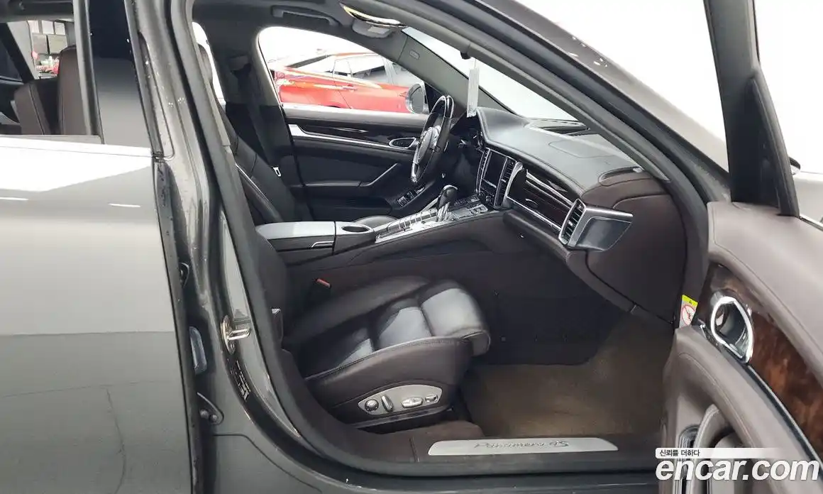 Porsche Panamera 2014 3.0 Автомат в Москве № 165558, фото 9