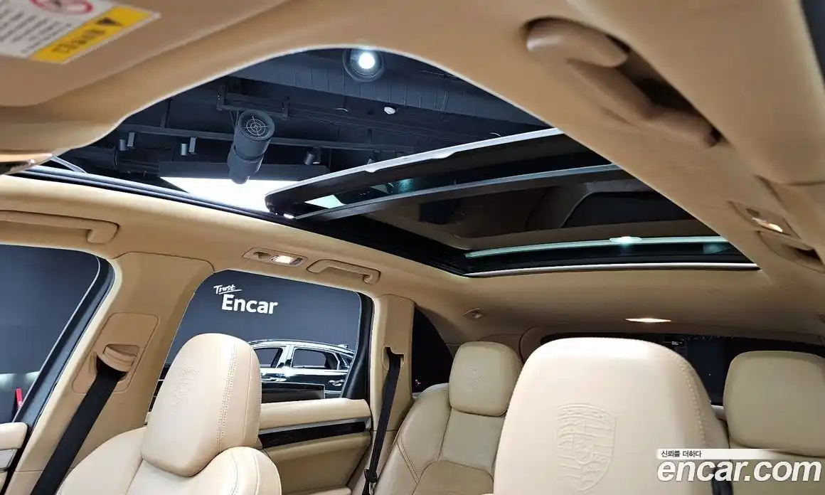 Porsche Cayenne 2017 3.0 Автомат в Москве № 165686, фото 11