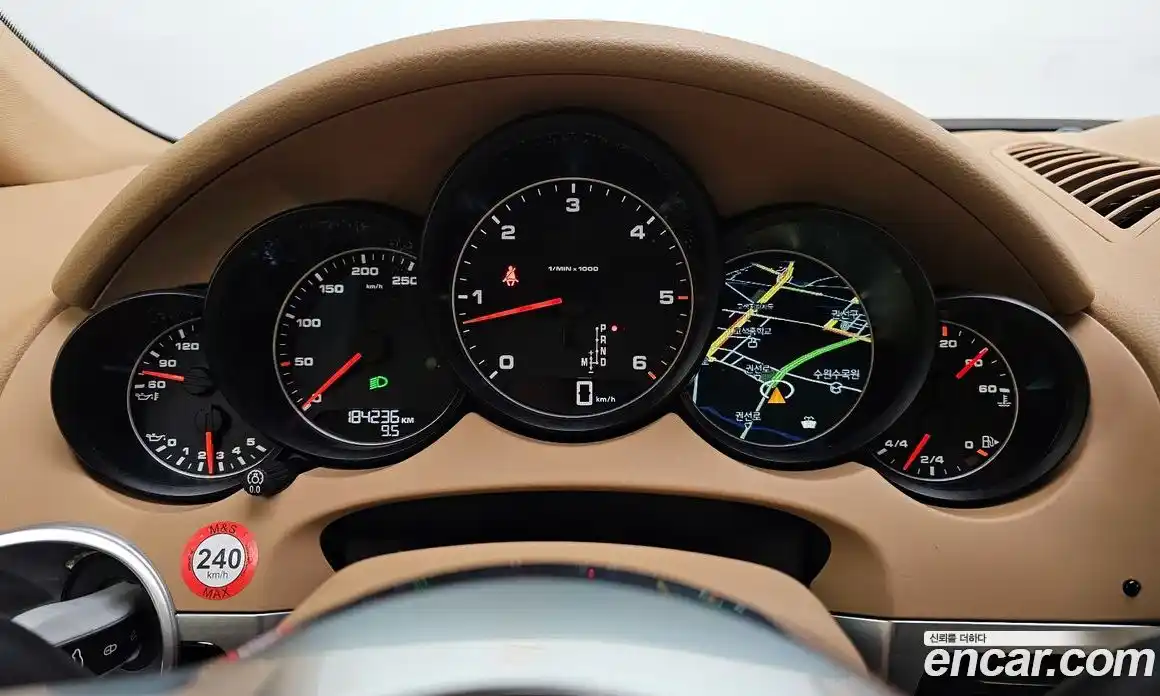 Porsche Cayenne 2017 3.0 Автомат в Москве № 165686, фото 13