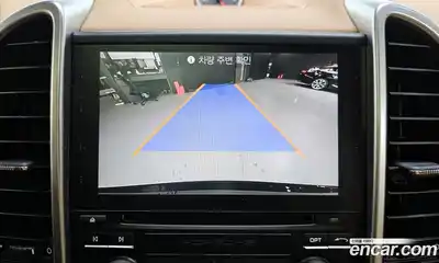 Porsche Cayenne 2017 3.0 Автомат в Москве № 165686, миниатюра 9