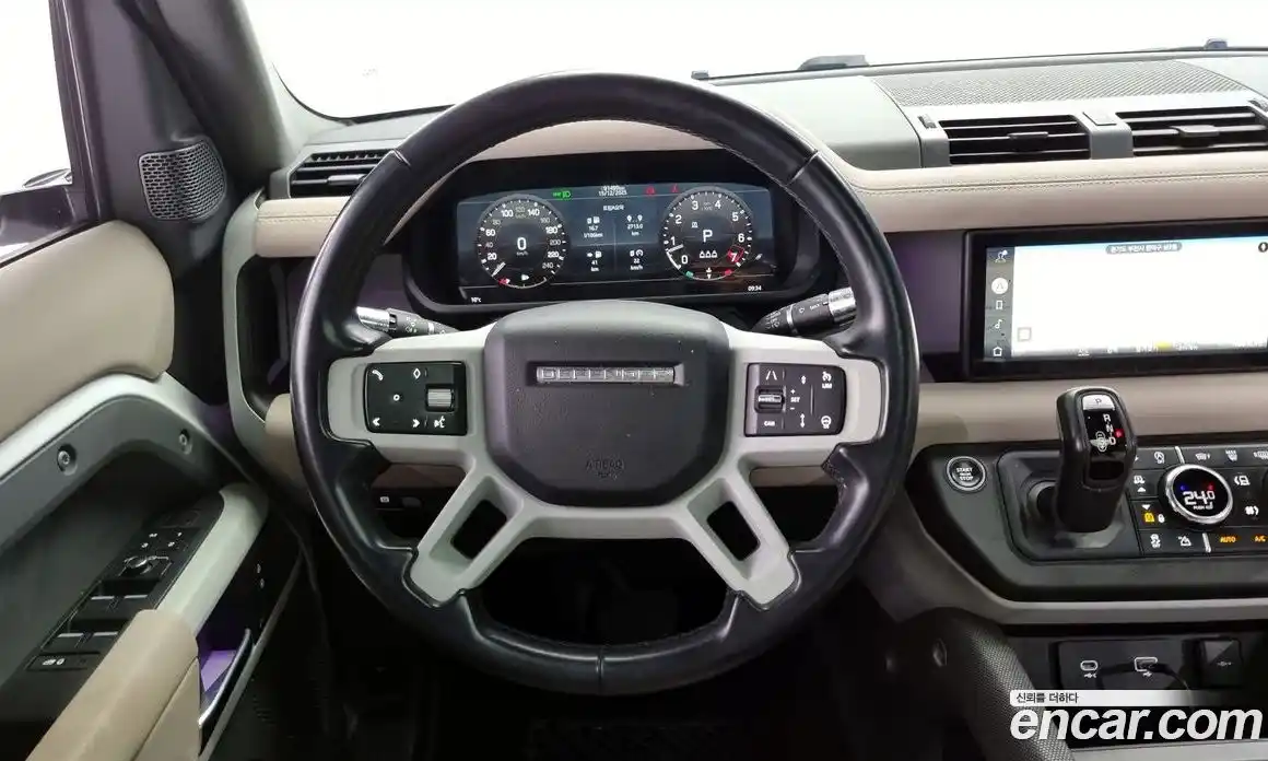 Land Rover Defender 2022 2.0 Автомат в Москве № 166334, фото 14