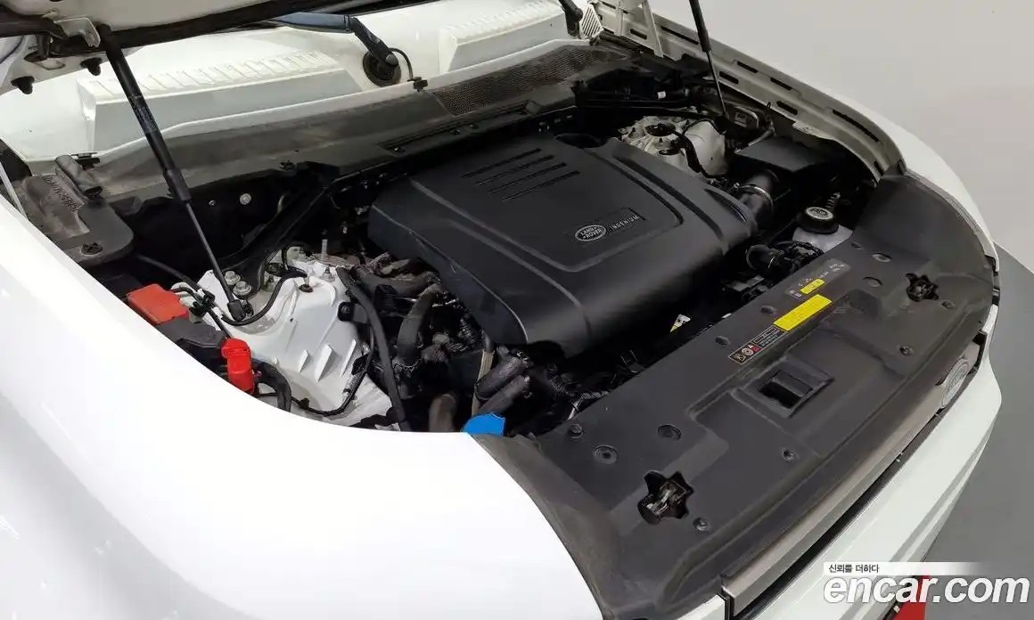 Land Rover Defender 2022 2.0 Автомат в Москве № 166334, фото 20