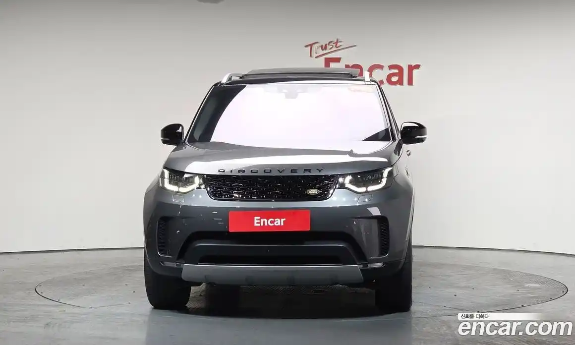 Land Rover Discovery 2018 3.0 Автомат в Москве № 166384, фото 13