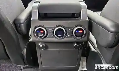 Land Rover Discovery 2017 2.0 Автомат в Москве № 166427, миниатюра 2