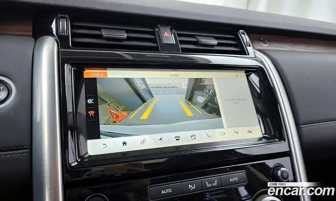 Land Rover Discovery 2017 2.0 Автомат в Москве № 166427, фото 8