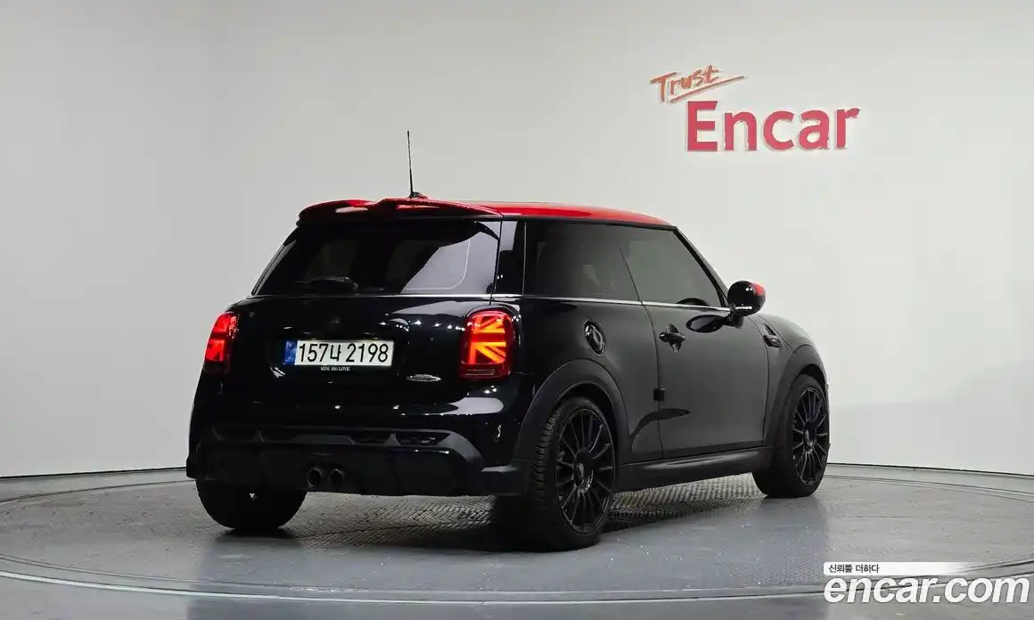 Mini Cooper 2023 2.0 Автомат в Москве № 167105, фото 3