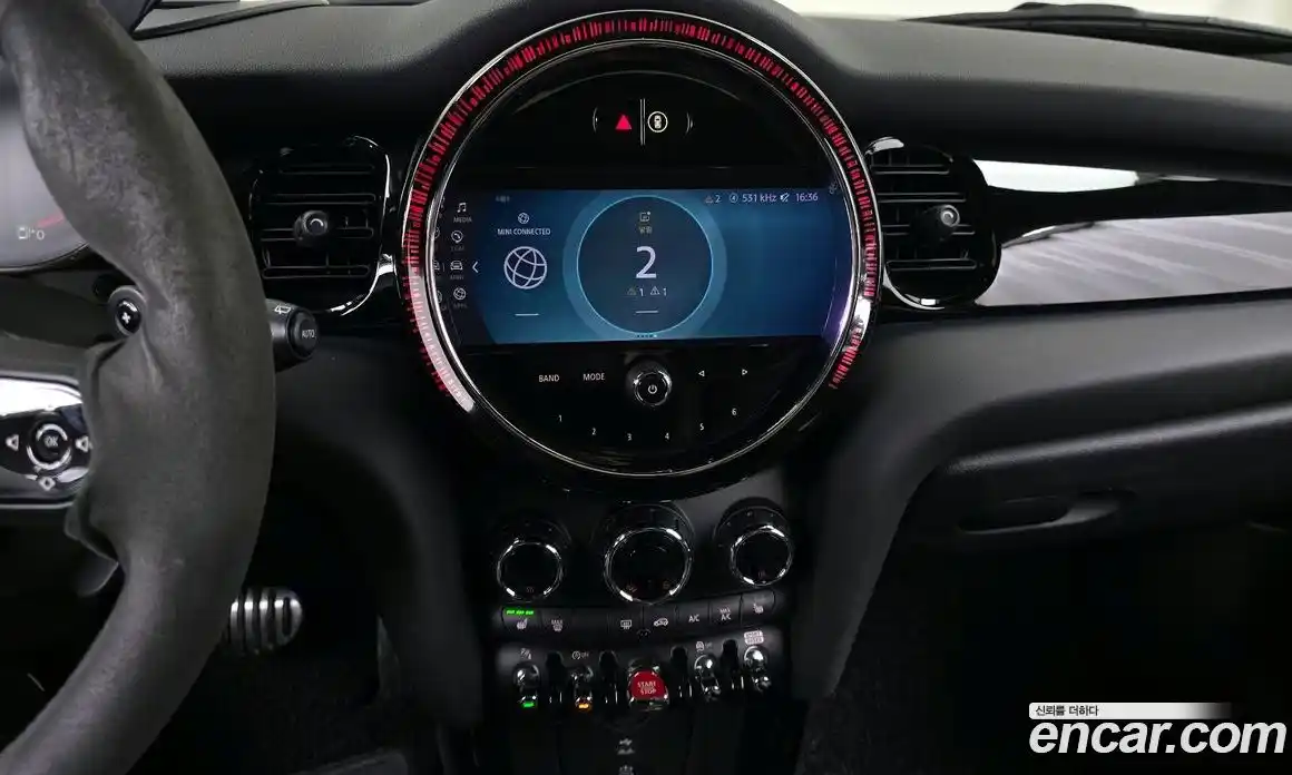 Mini Cooper 2023 2.0 Автомат в Москве № 167105, фото 9