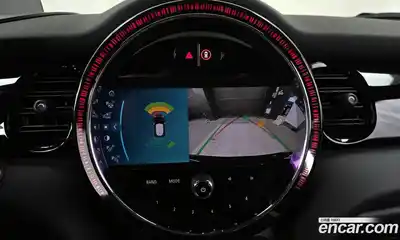 Mini Cooper 2023 2.0 Автомат в Москве № 167105, миниатюра 10