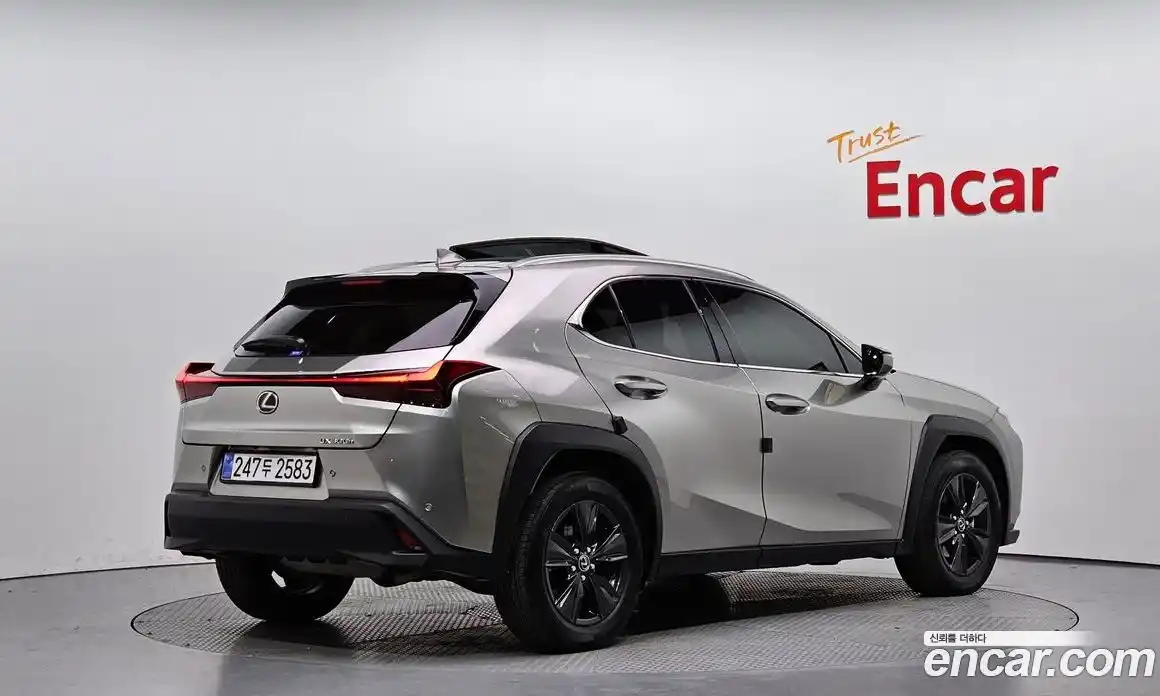 Lexus UX 2026 2.0 Автомат в Москве № 168051, фото 14