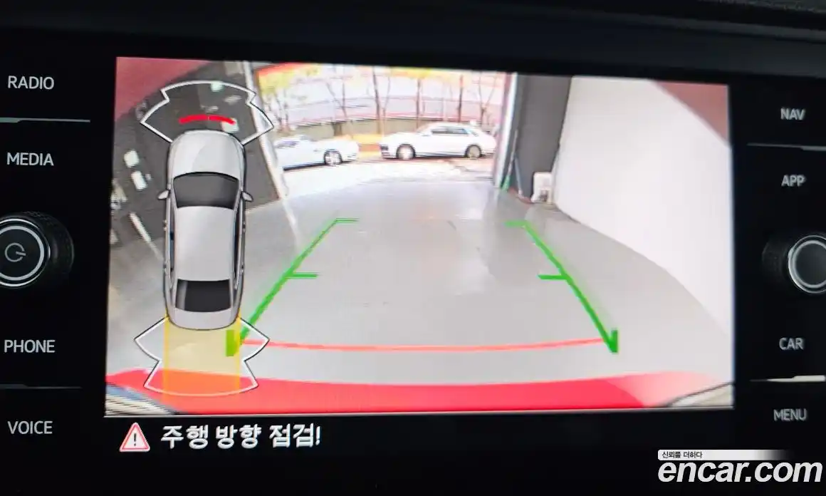 Volkswagen Jetta 2023 1.5 Автомат в Москве № 168629, фото 11