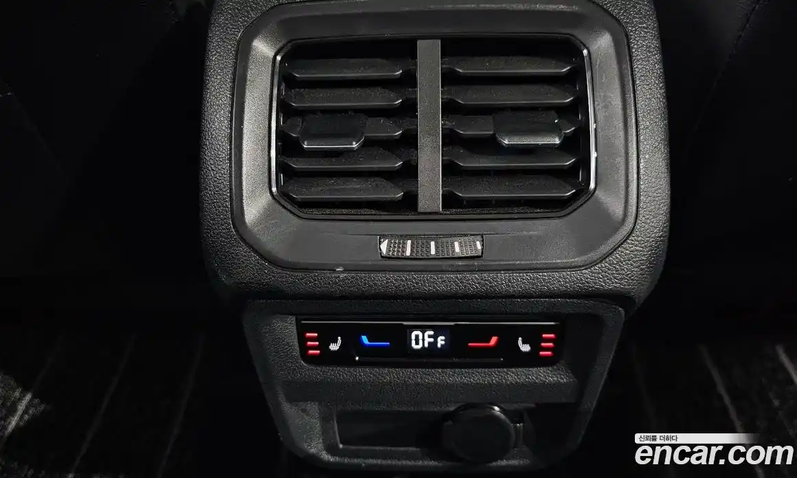 Volkswagen Tiguan 2022 2.0 Автомат в Москве № 168826, фото 7