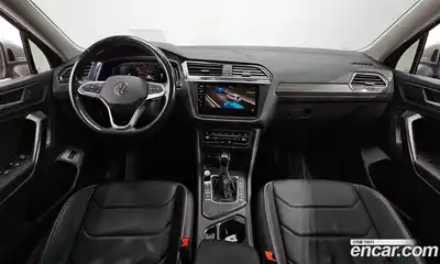 Volkswagen Tiguan 2022 2.0 Автомат в Москве № 168826, миниатюра 9