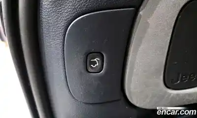 Jeep Cherokee 2016 2.2 Автомат в Москве № 169728, миниатюра 9