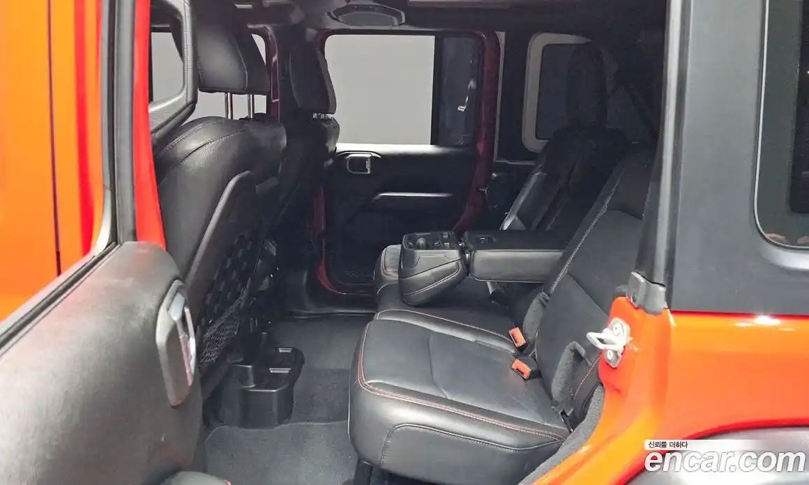 Jeep Wrangler 2021 2.0 Автомат в Москве № 169741, фото 1