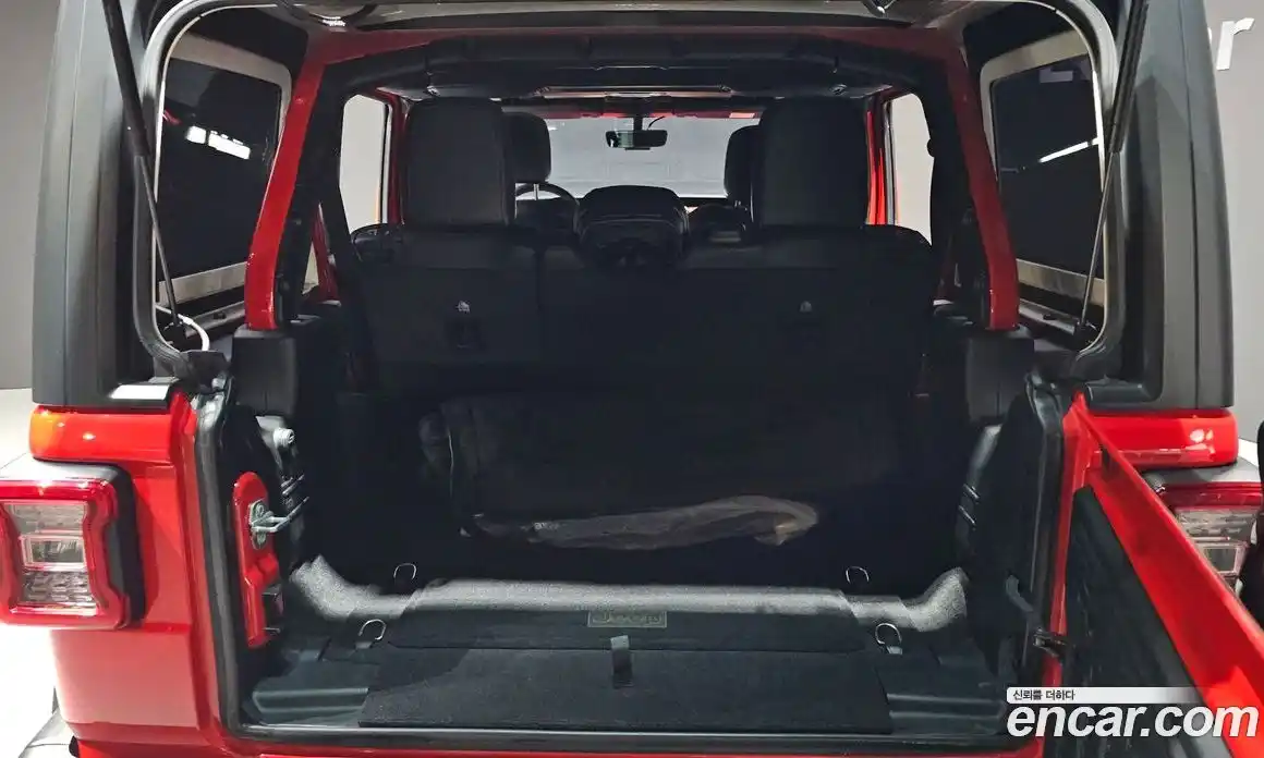 Jeep Wrangler 2021 2.0 Автомат в Москве № 169741, фото 18