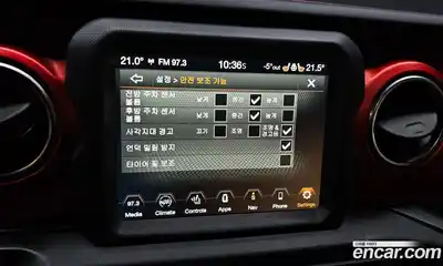 Jeep Wrangler 2021 2.0 Автомат в Москве № 169741, миниатюра 4