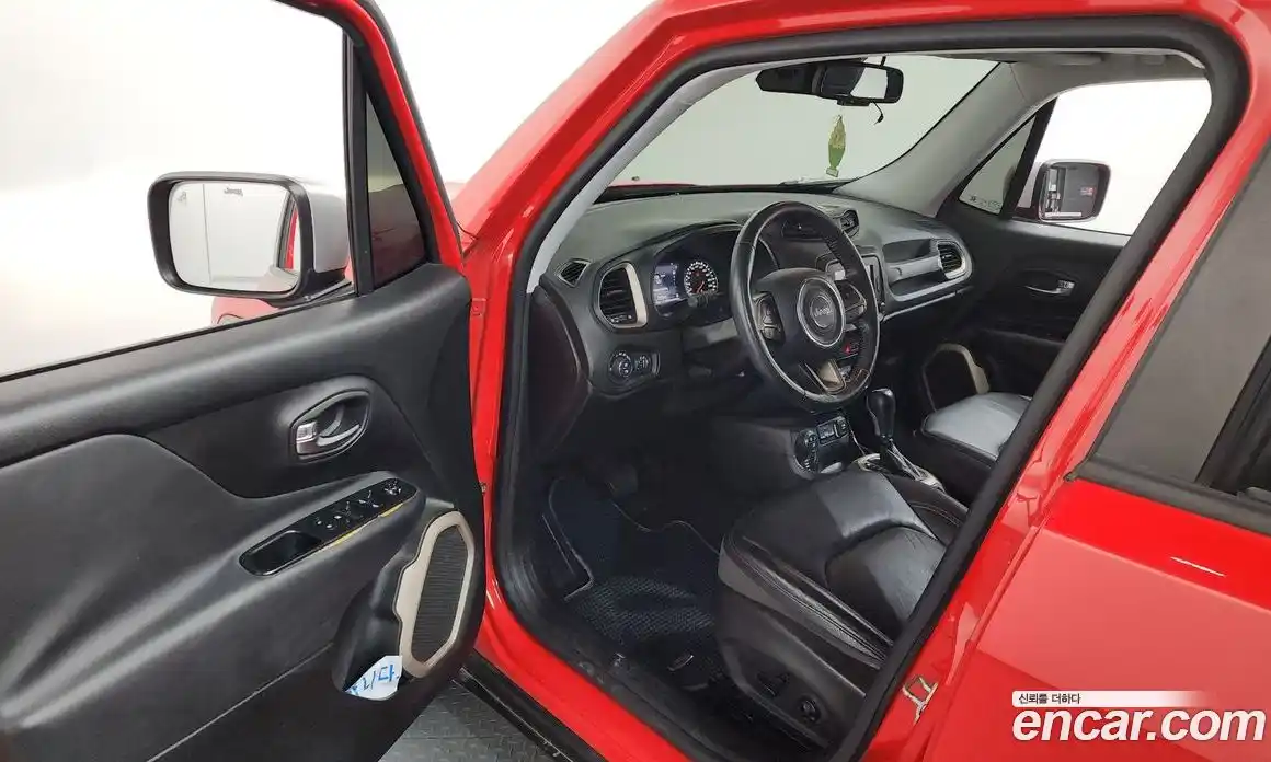 Jeep Renegade 2016 2.0 Автомат в Москве № 169836, фото 13