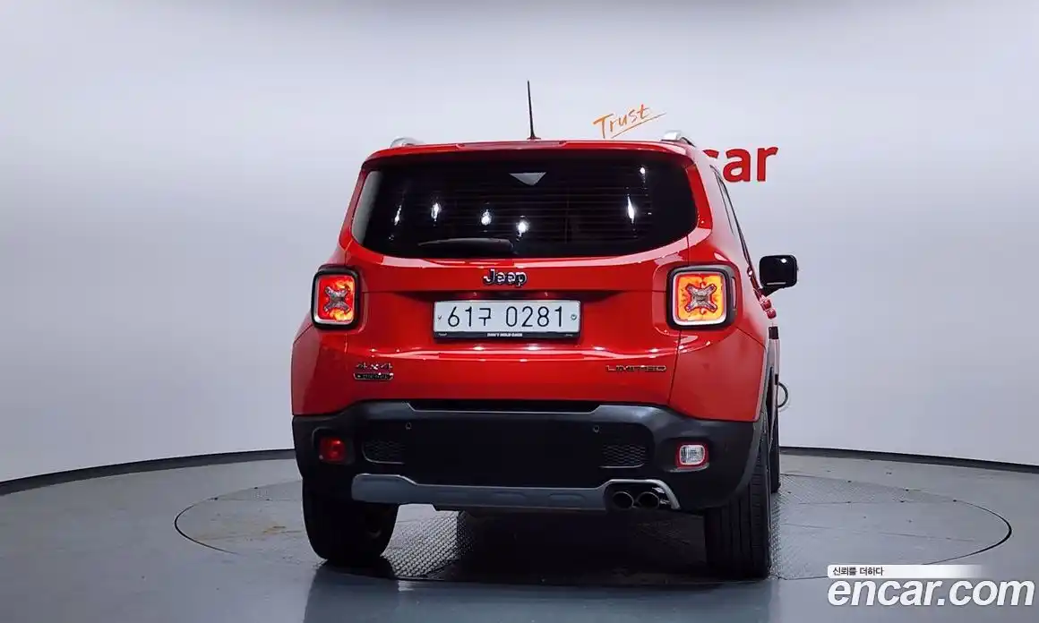 Jeep Renegade 2016 2.0 Автомат в Москве № 169836, фото 16