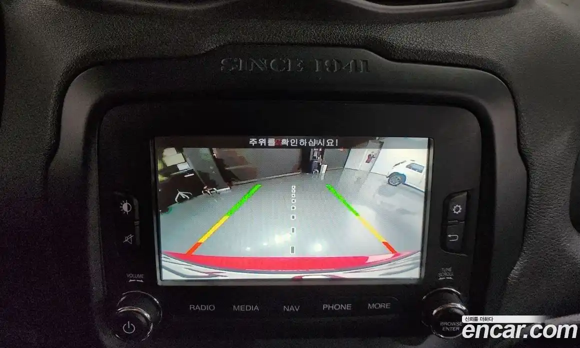 Jeep Renegade 2016 2.0 Автомат в Москве № 169836, фото 17