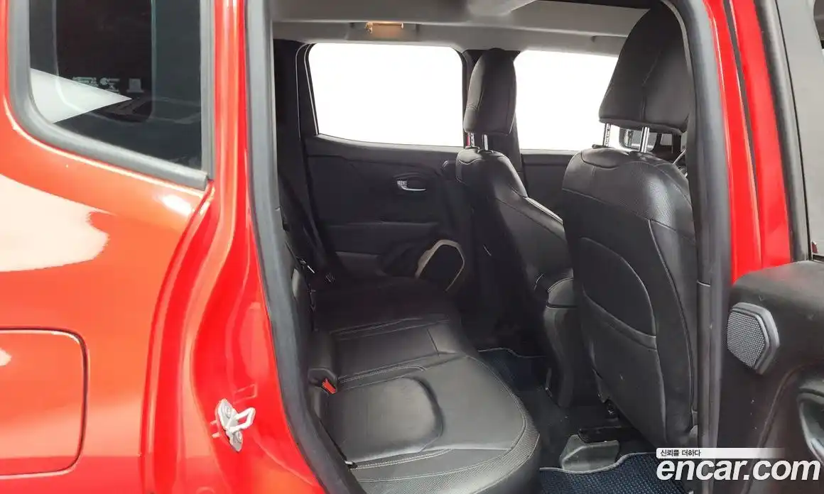 Jeep Renegade 2016 2.0 Автомат в Москве № 169836, фото 20