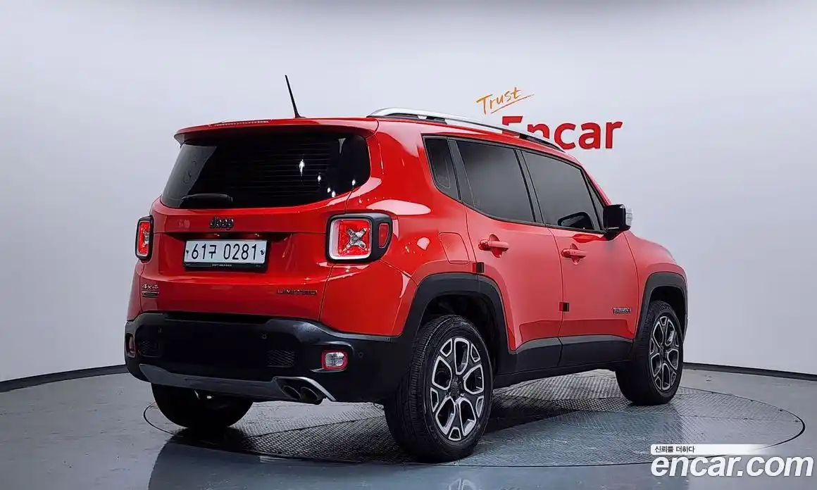 Jeep Renegade 2016 2.0 Автомат в Москве № 169836, фото 10