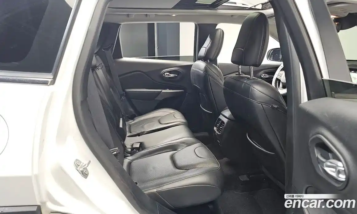 Jeep Cherokee 2020 2.4 Автомат в Москве № 169863, фото 5